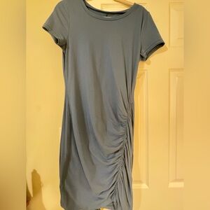 Susina Soft Blue Ruched Side Midi Dress | Size Small)